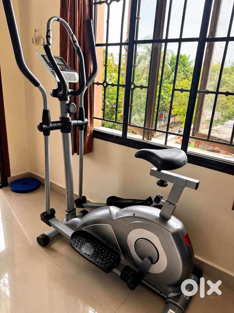 Welcare Elliptical Cross Trainer + Exercise Bike  Excellent Condition