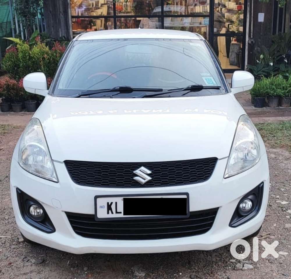 Maruti Suzuki Swift Lxi Optional-o, 2017, Petrol