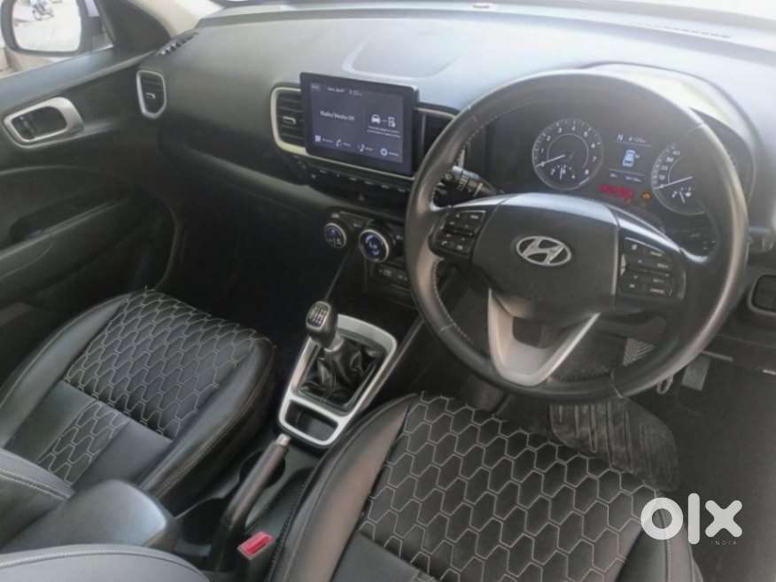 Hyundai Venue 1.0 S Turbo Imt, 2022, Petrol