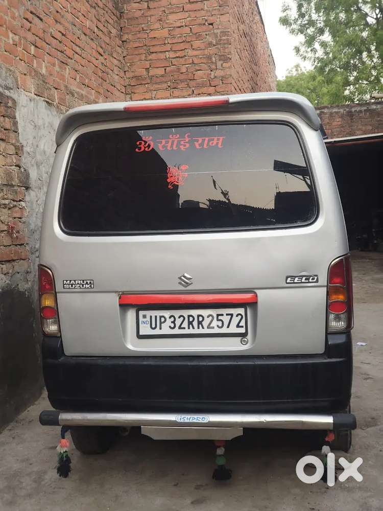 Mjhe Car Leni Hai Isliye Bech Ra Hu