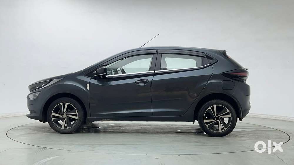 Tata Altroz Xz, 2020, Petrol