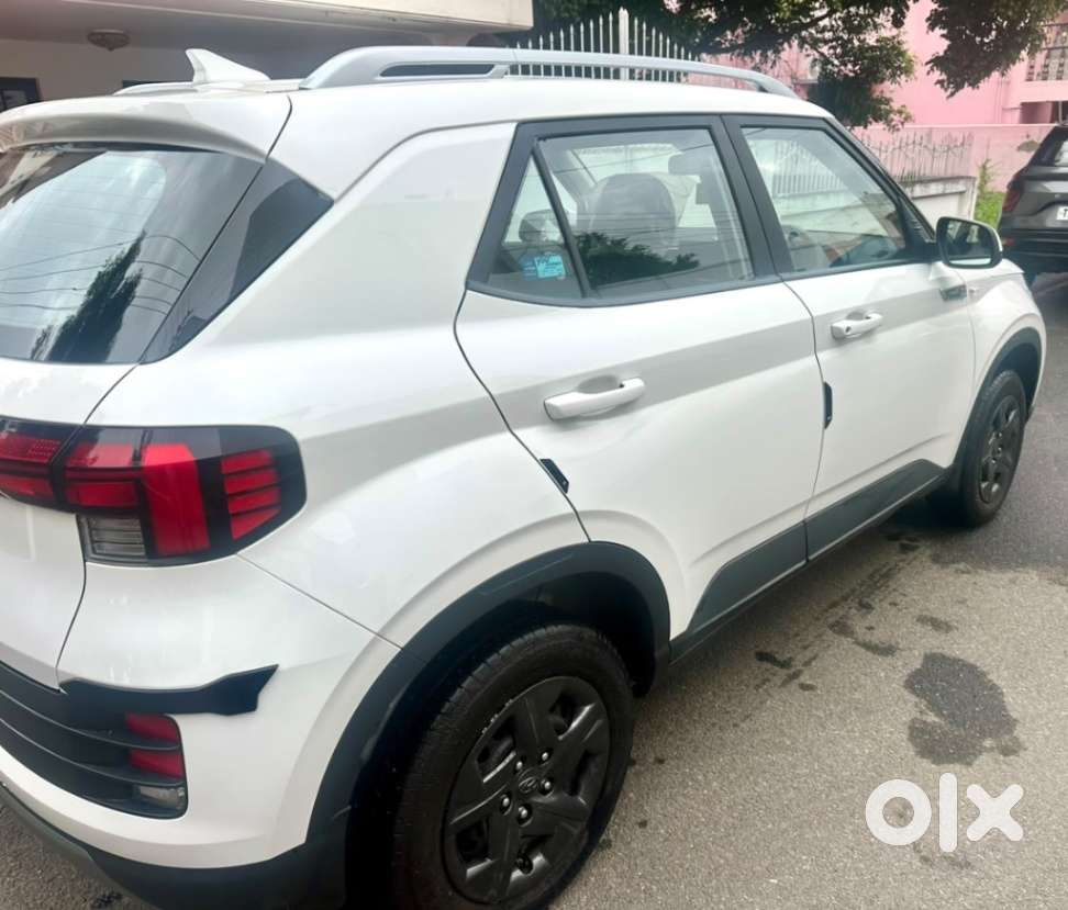 Hyundai Venue S Mt 1.2 Kappa, 2024, Petrol