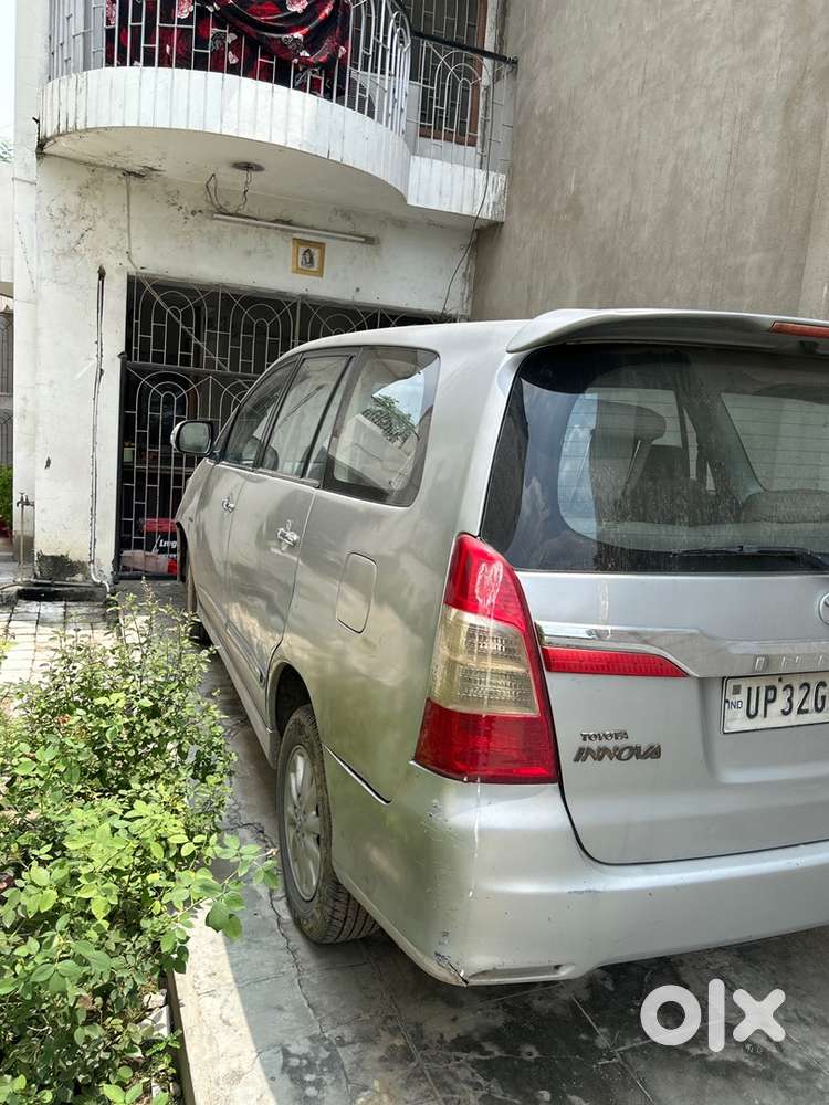 Toyota Innova Diesel 2015