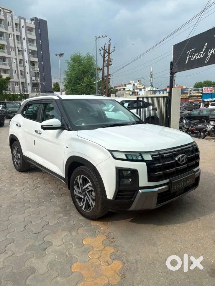 Hyundai Creta 1.5 Sx (o) Ivt Petrol, 2025, Petrol