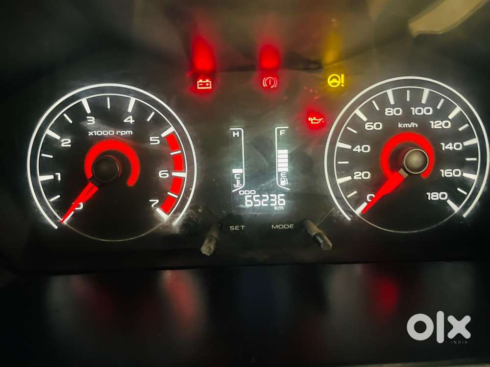 Mahindra Kuv 100 2017 Petrol Good Condition