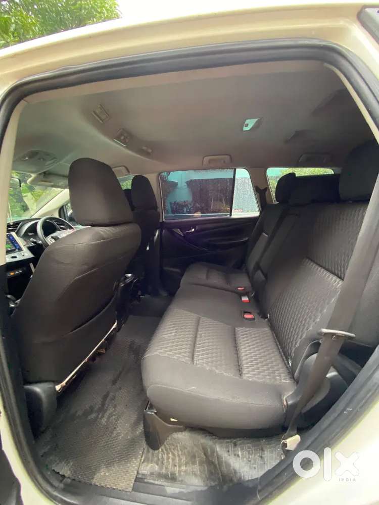 Toyota Innova Crysta 2.4 Gx 2020