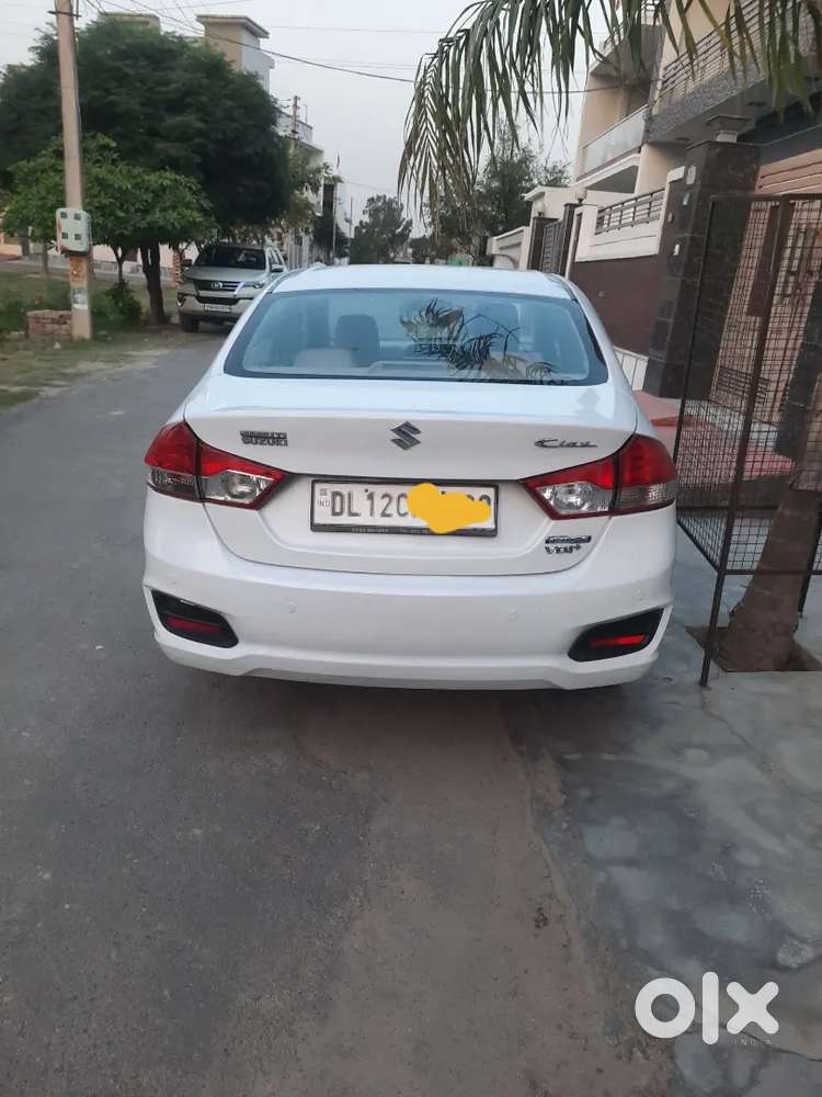 Ciaz 2016 Vdi + Oct All Original Paint Car 74000 Km