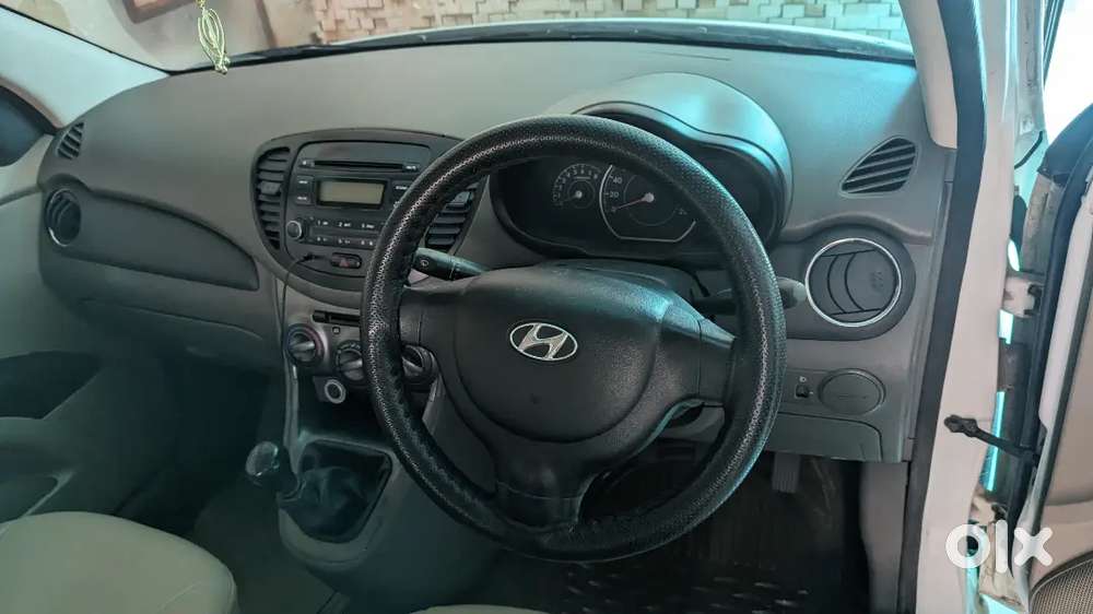Hyundai I10 2011 Petrol 80000 Km Driven