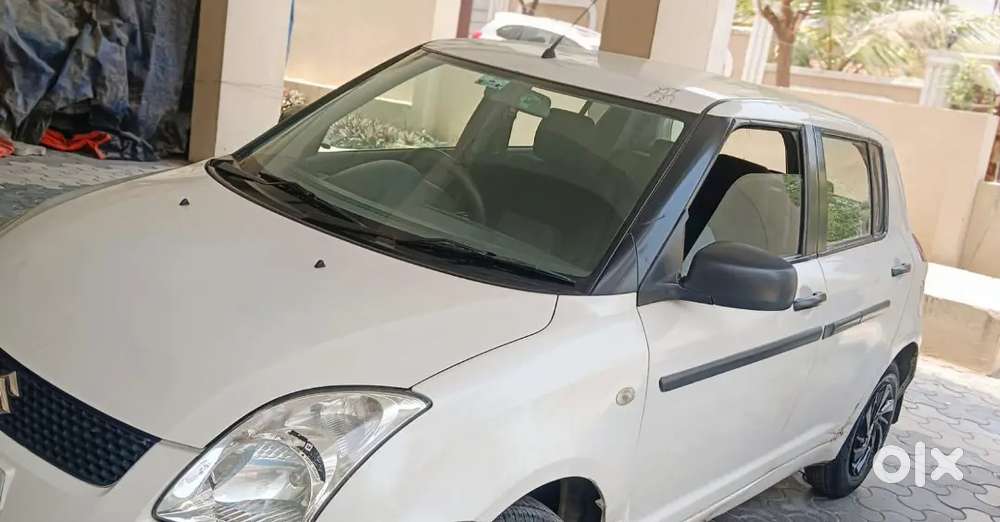 Excellent Condition Well Maintained & Family Used Car.