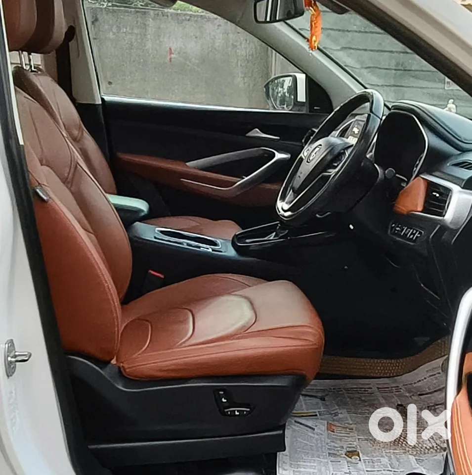 Mg Hector Plus 1.5 Sharp Turbo Cvt 6 Str, 2021, Petrol