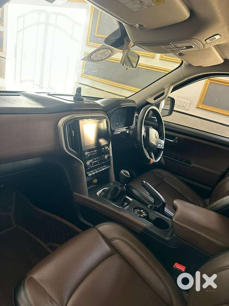 Mahindra Scorpio N Z6 Diesel Mt 4wd 7 Str, 2023, Diesel