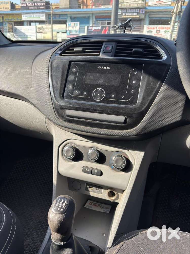 Tata Tiago 2020 Petrol 68270 Km Driven