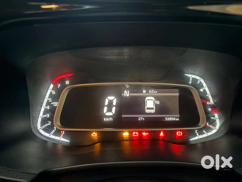 Kia Sonet 2021 Petrol Imt. Top Model. Gt Line.life Time Tax.