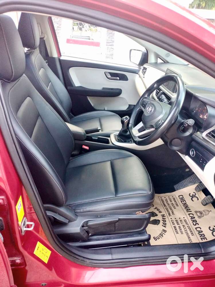 Tata Altroz Xz Plus (o) (s) Icng, 2023, Petrol