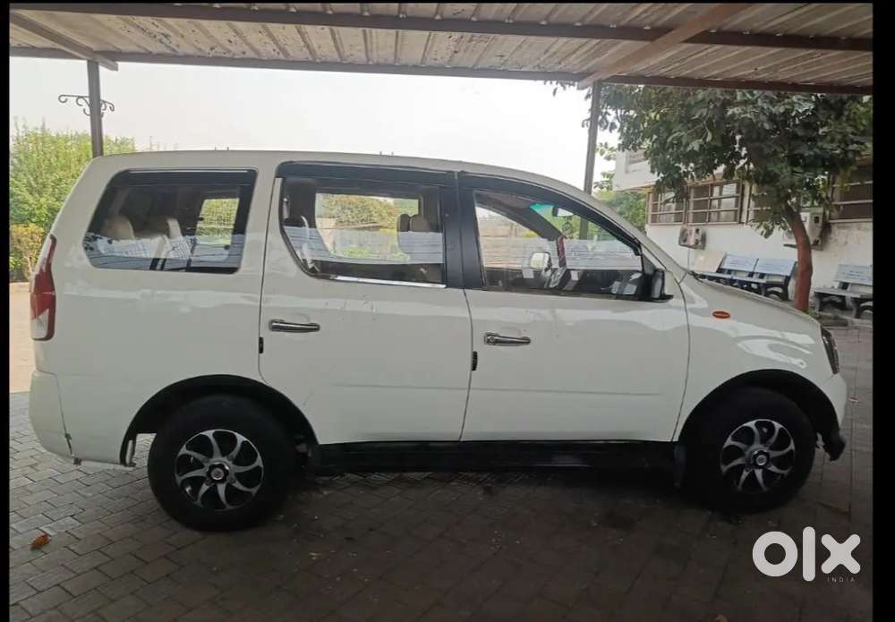 Mahindra Xylo 2015 Variant H8