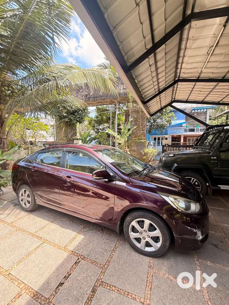 Hyundai Verna 1.6 Ex 2013 Petrol Manual