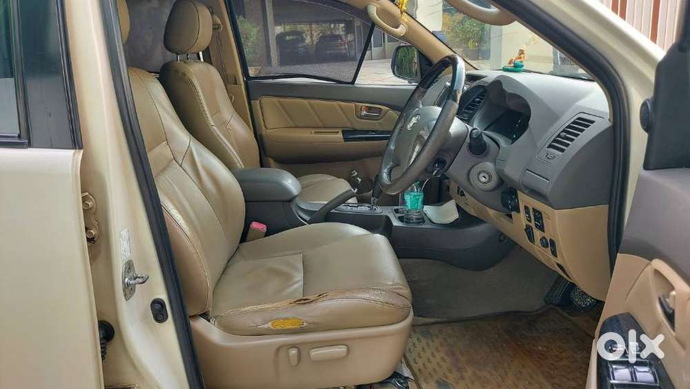 Toyota Fortuner 3.0 4x2 Automatic, 2013, Diesel