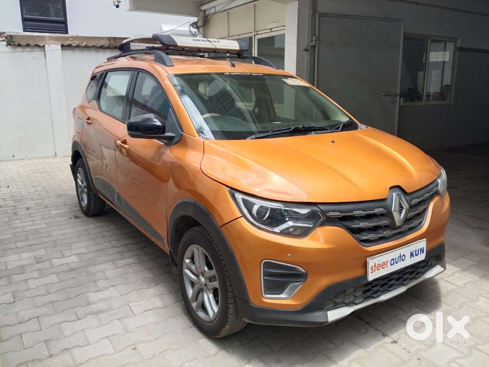 Renault Triber Rxz, 2022, Petrol