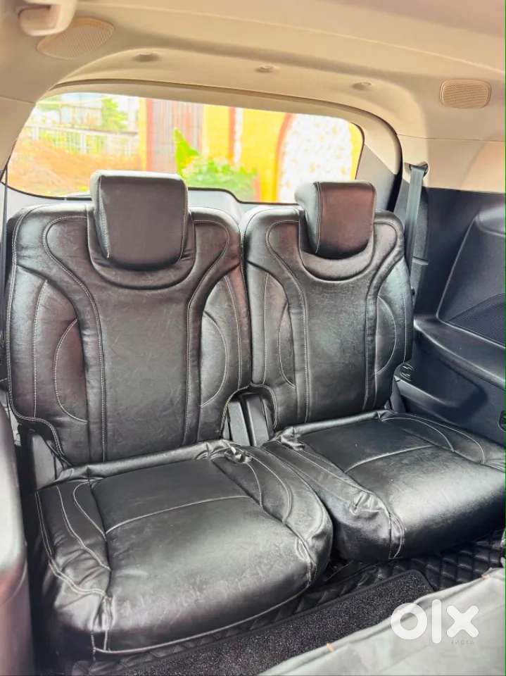 Mahindra Xuv700 2.2 Ax 7 Diesel Mt Luxury Pack Str, 2023, Diesel