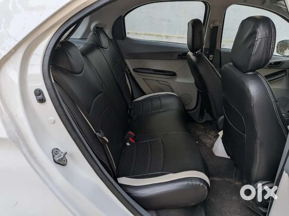 Tata Tiago 1.2 Revotron 2025