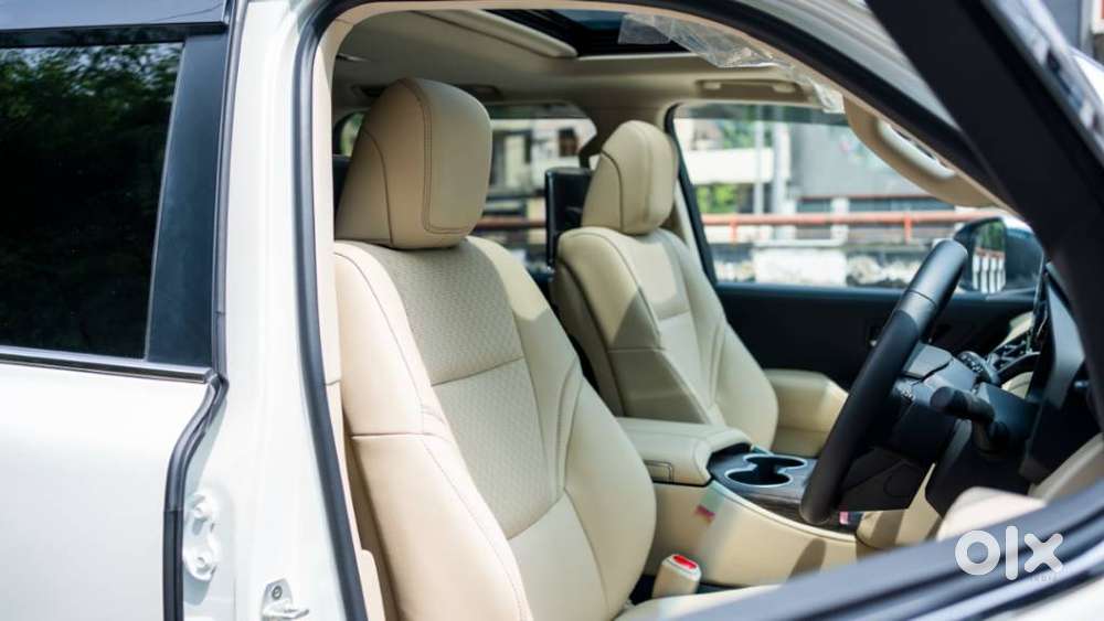 Toyota Land Cruiser Zx Petrol, 2026, Petrol