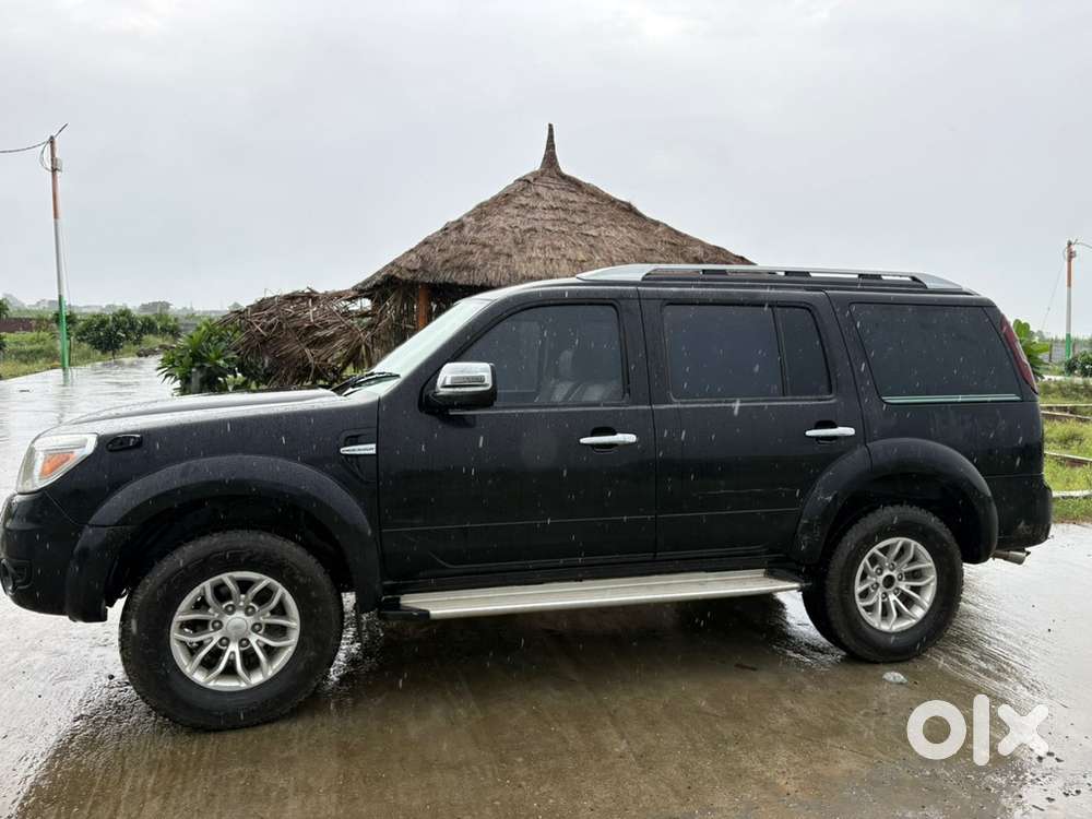 Ford Endeavour Diesel 2014