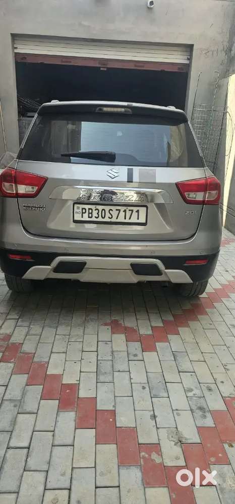 2nd Owner Maruti Brezza Diesel 2017