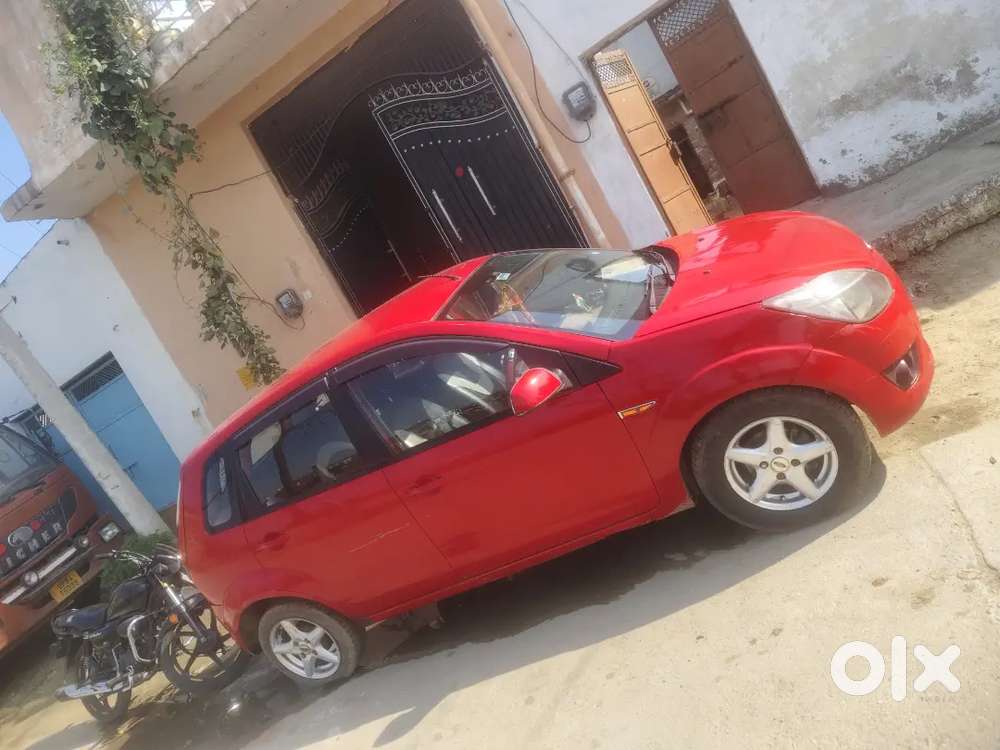 Ford Figo 1.2 Petrol 2012