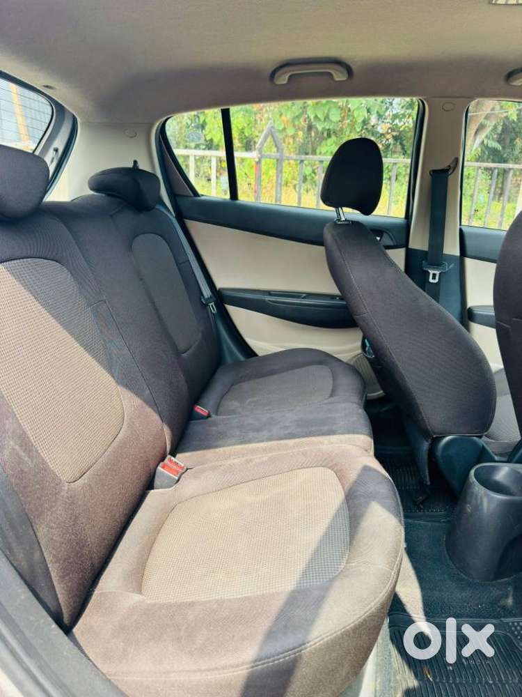 Hyundai I20 Sportz 1.4 Crdi 6 Speed Bs-iv, 2013, Diesel