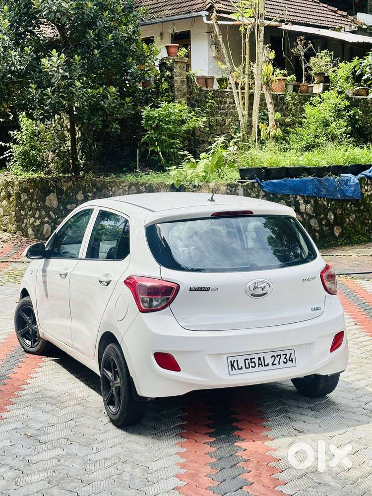Hyundai Grand I10 Magna, 2015, Petrol