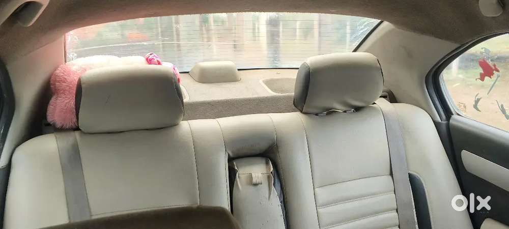 Maruti Suzuki Dzire 2010