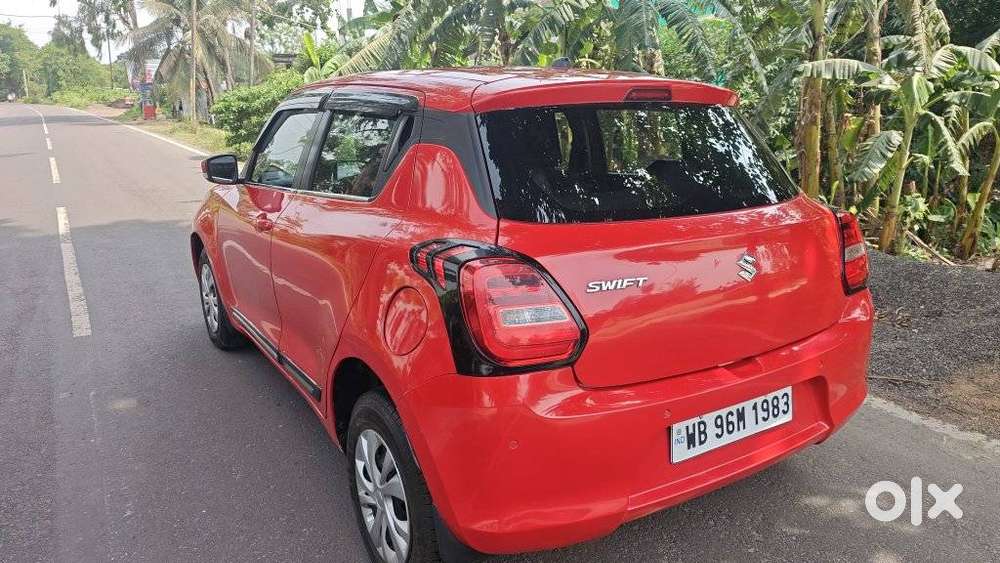 Maruti Suzuki Swift Vxi + Manual, 2019, Petrol