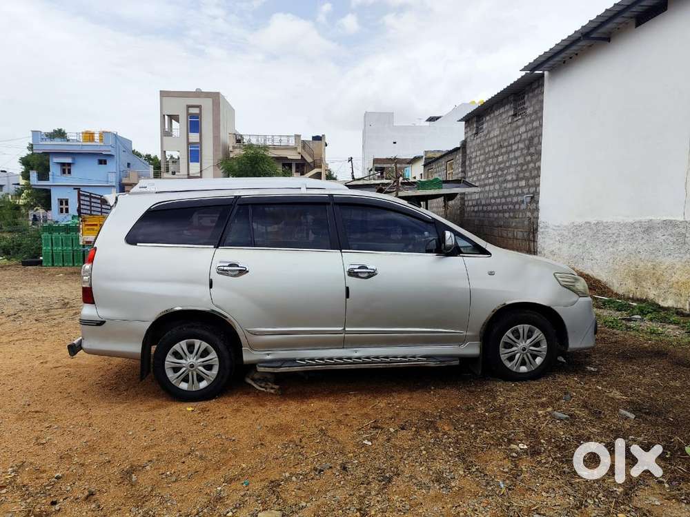 Toyota Innova Diesel 2013