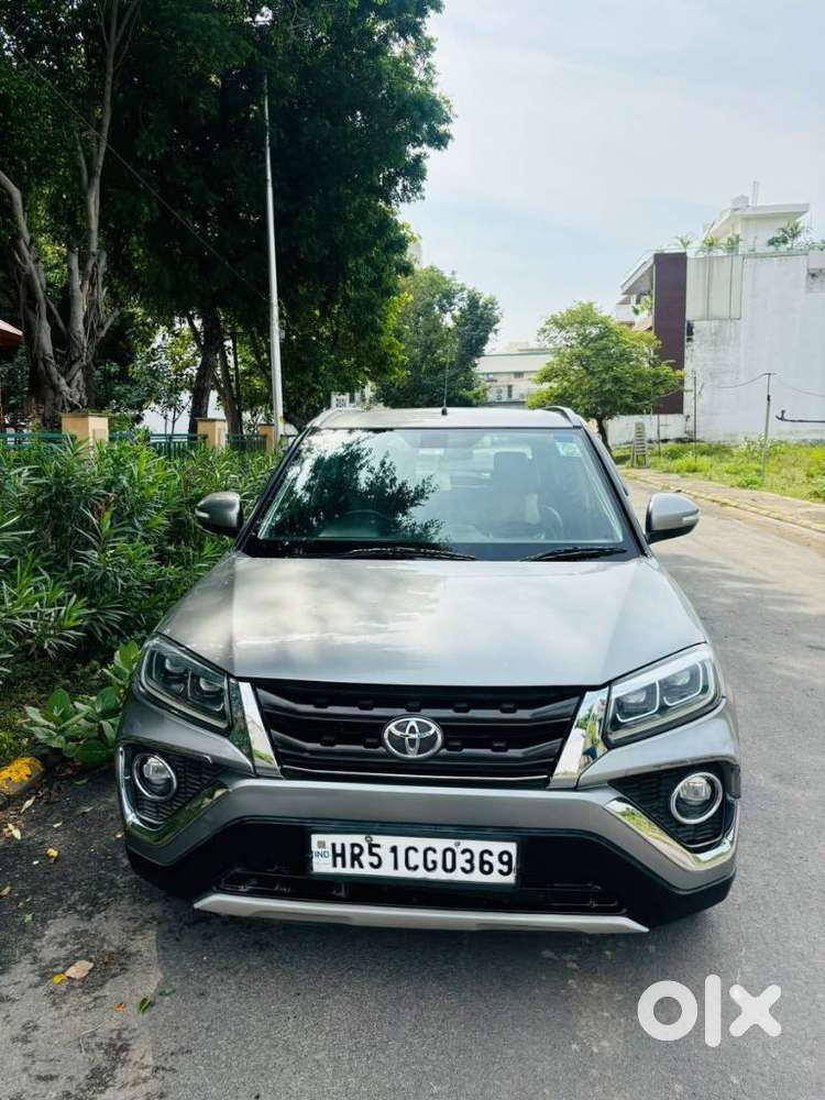 Toyota Urban Cruiser 1.5 Premium Grade At, 2022, Petrol