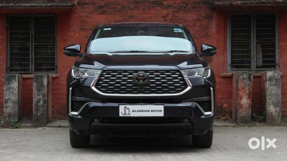 Toyota Innova Hycross 2.0 Vx Hybrid 7 Str, 2024, Petrol