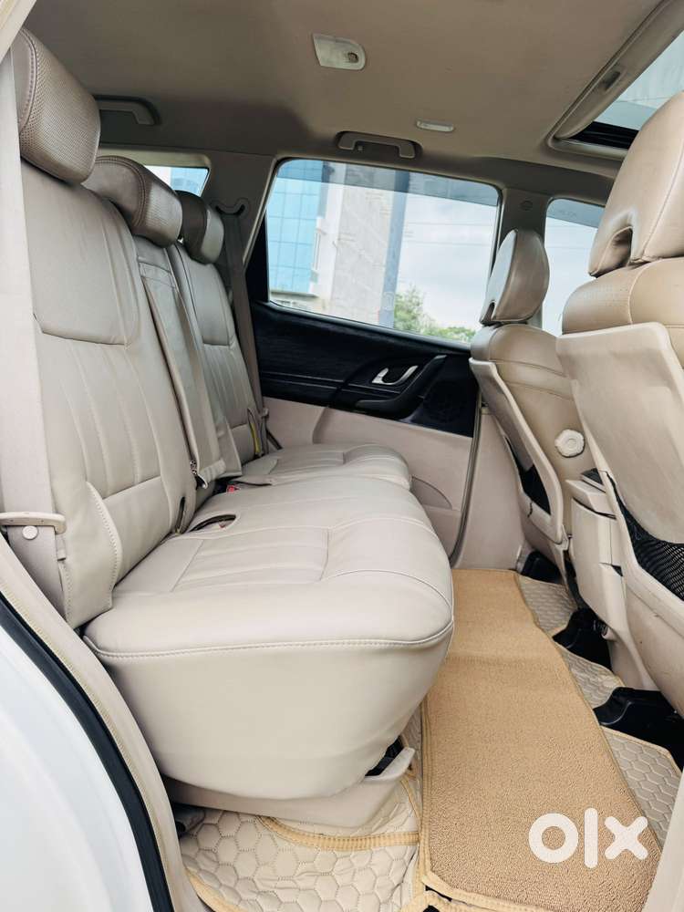 Mahindra Xuv500 2.2 W10, 2015, Diesel