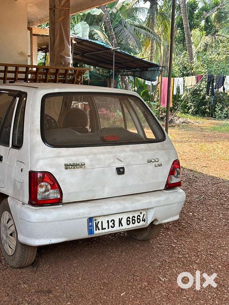 Maruti Suzuki 800 2004 Petrol Well Maintained