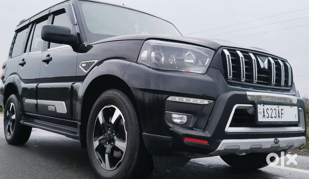 Mahindra Scorpio Classic, 2023, Diesel