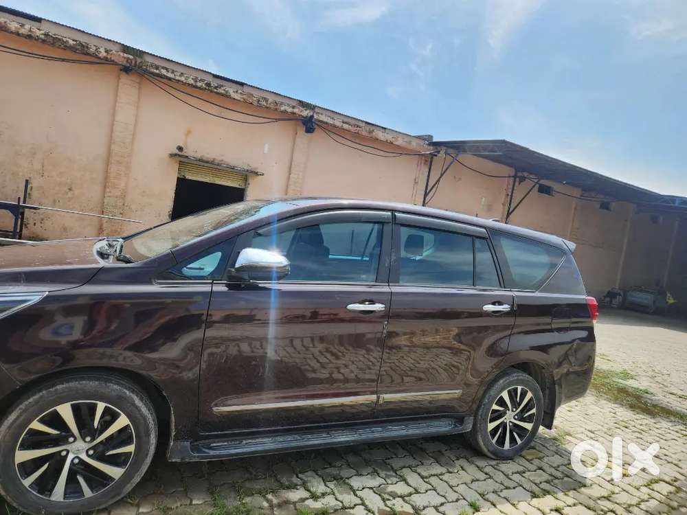 Toyota Innova Crysta 2021 Diesel Well Maintained