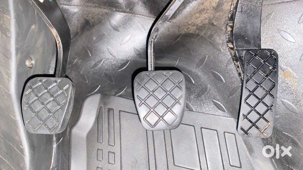 Skoda Slavia 1.0 Ambition Tsi, 2022, Petrol