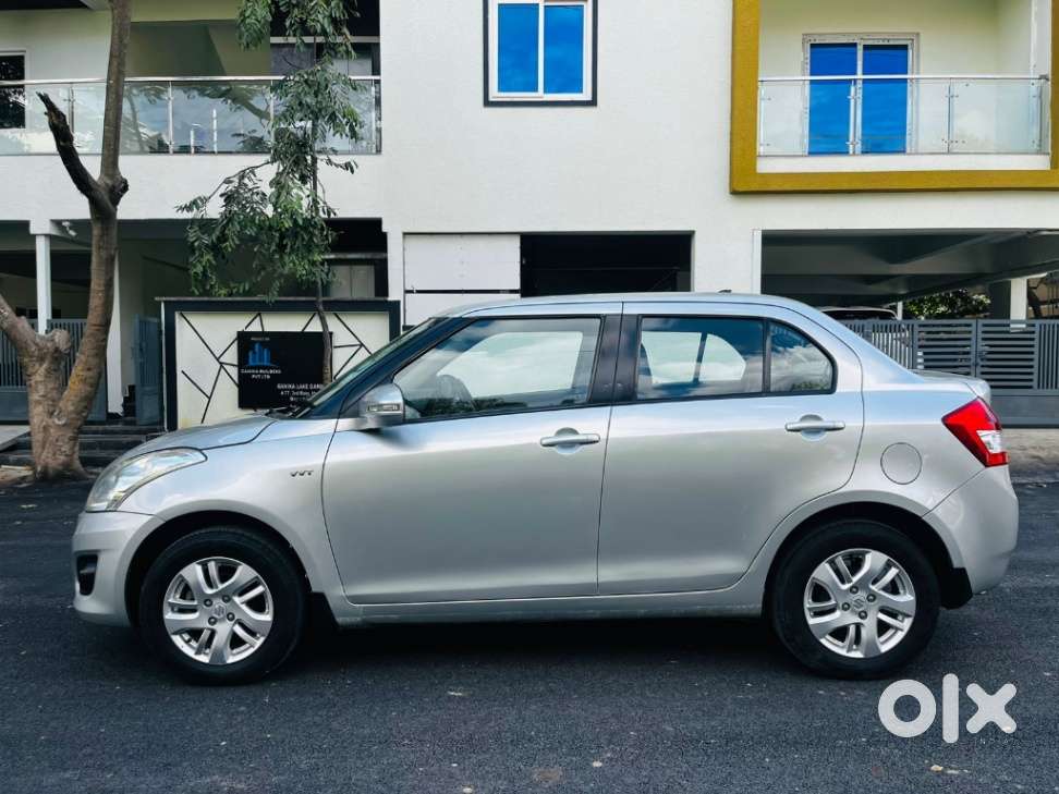 Maruti Suzuki Swift Dzire 1.2 Zxi Bsiv, 2012, Petrol