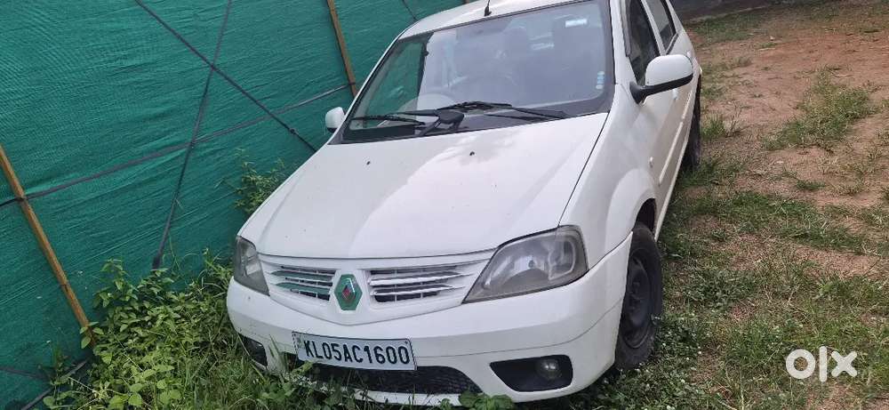 Mahindra Renault Logan 2011 Petrol 200000 Km