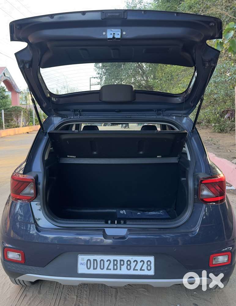 Hyundai Venue 1.2 S (o), 2020, Petrol