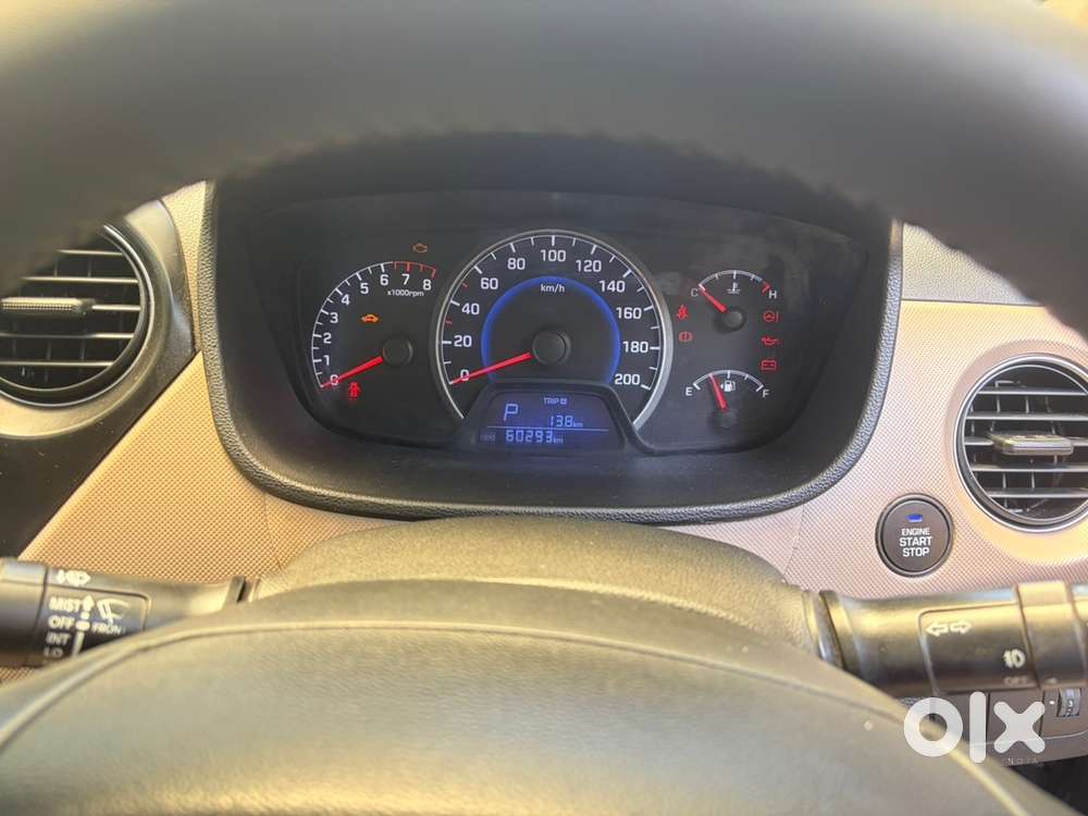 Hyundai Grand I10 2015 Petrol Well Maintained