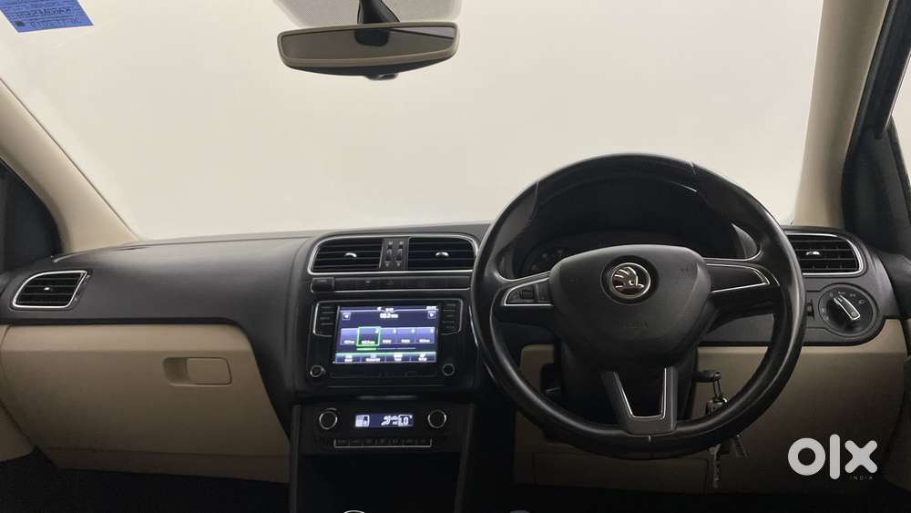 Skoda Rapid 1.6 Mpi Style, 2019, Petrol