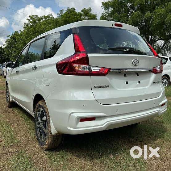 Toyota Rumion Petrol Manual 2025