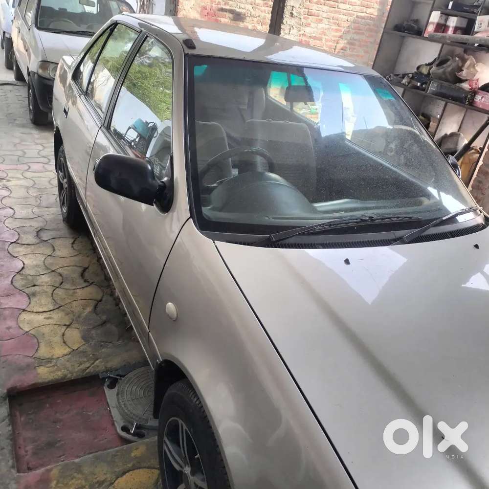 Maruti Suzuki Esteem 2004 Petrol 135000 Km Driven