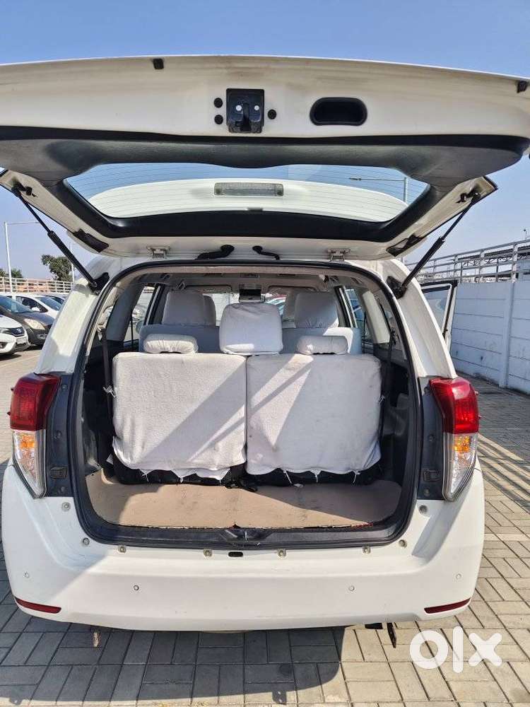 Toyota Innova Crysta 2.4 G Mt 7 Str, 2020, Diesel