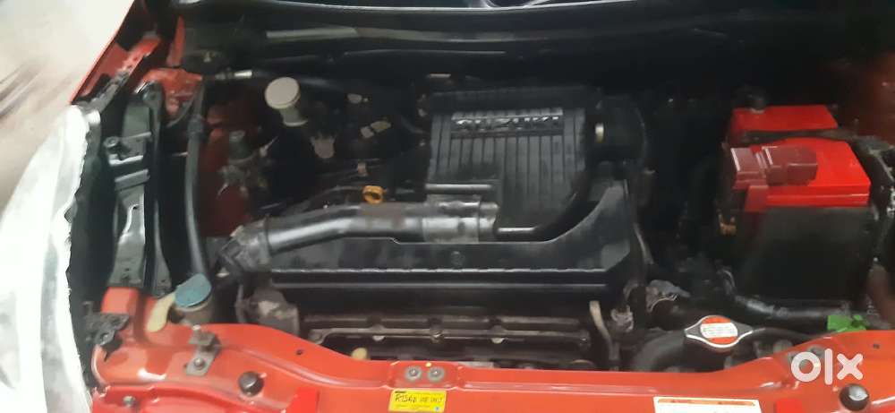 Maruti Suzuki Swift Dzire 1.2 Vxi Bsiv, 2014, Petrol