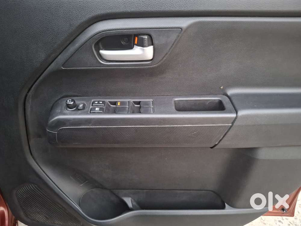 Maruti Suzuki Wagon R 1.2 Zxi Plus Dual Tone, 2023, Petrol